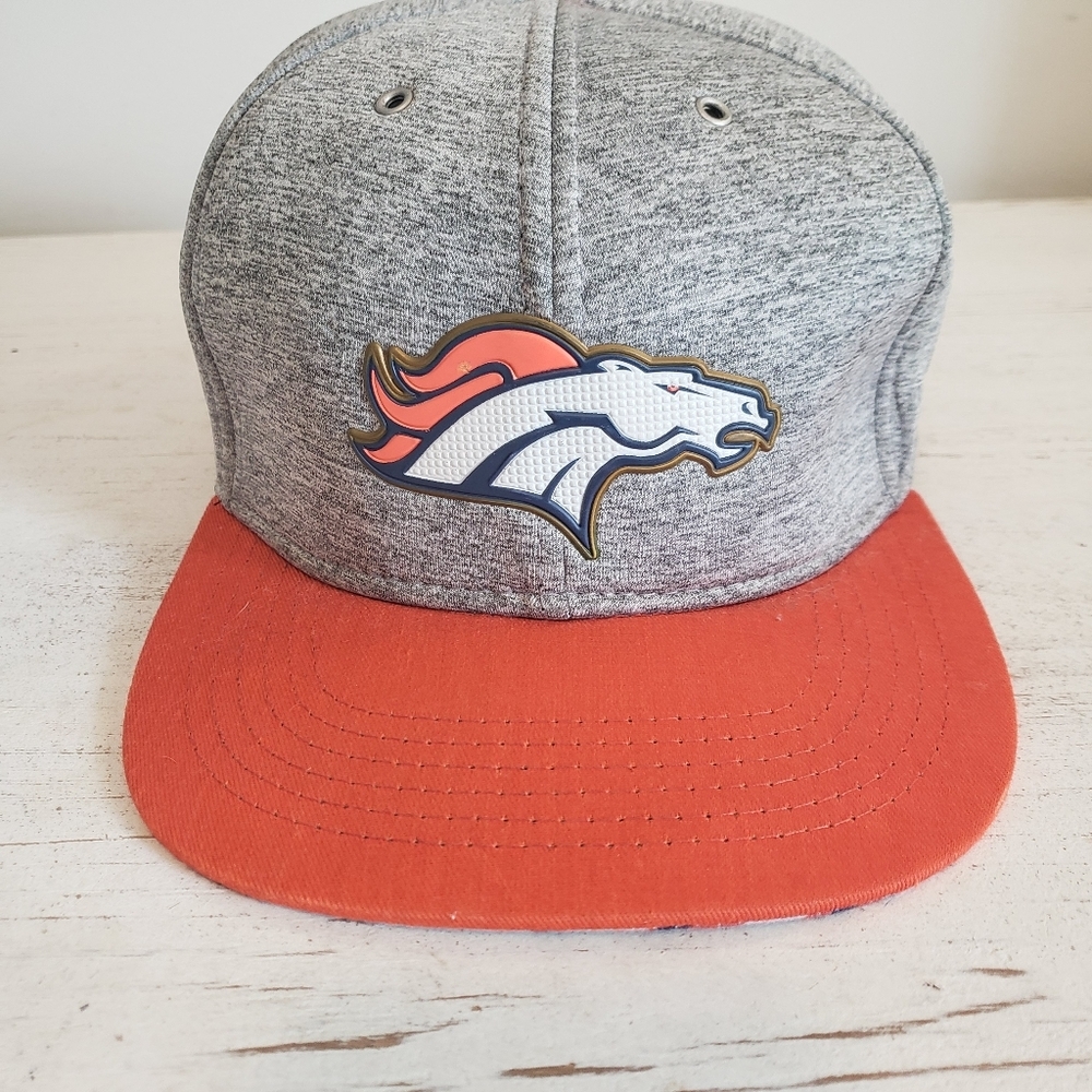 Denver Broncos New Era NFL Vintage Collection Snapback Adjustable Hat Cap‎